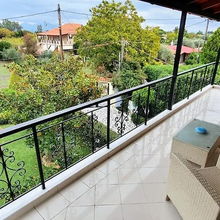 Holiday home Vacation And Relaxation Oropos Nea Palatia