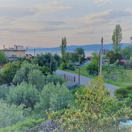 Holiday home Vacation And Relaxation Oropos